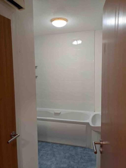 Beautiful 2 Bed Apt In Grand Canal Dublin Exterior photo