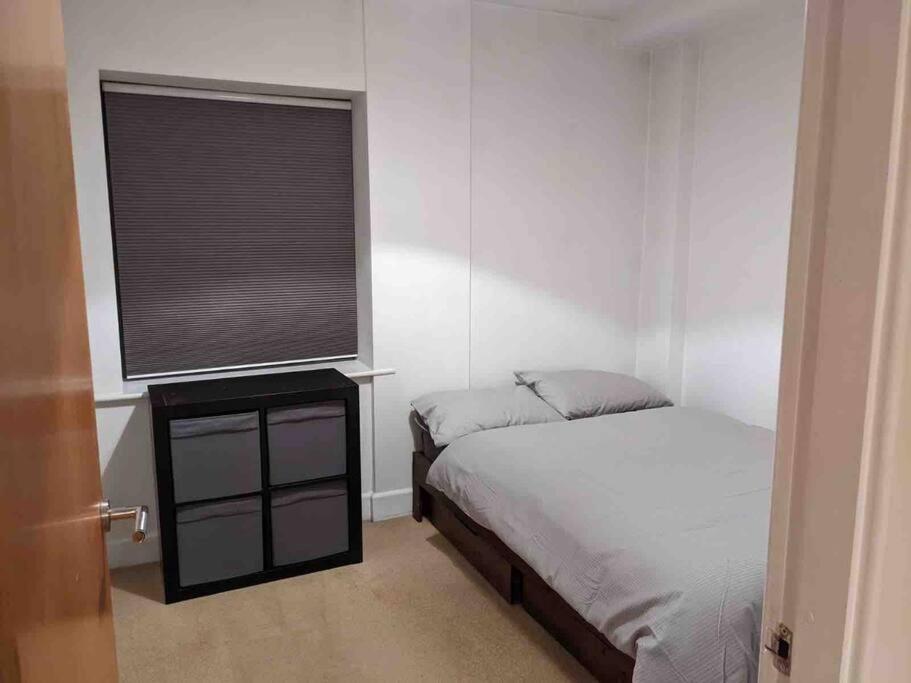 Beautiful 2 Bed Apt In Grand Canal Dublin Exterior photo
